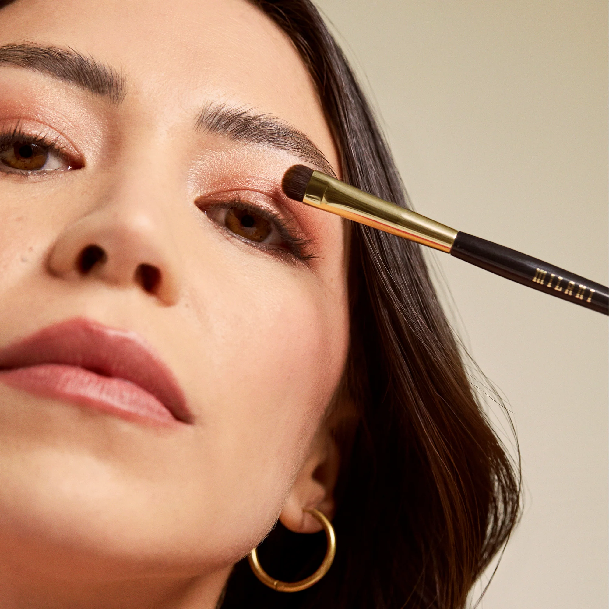 Eyeshadow Smudge Brush - Image 2